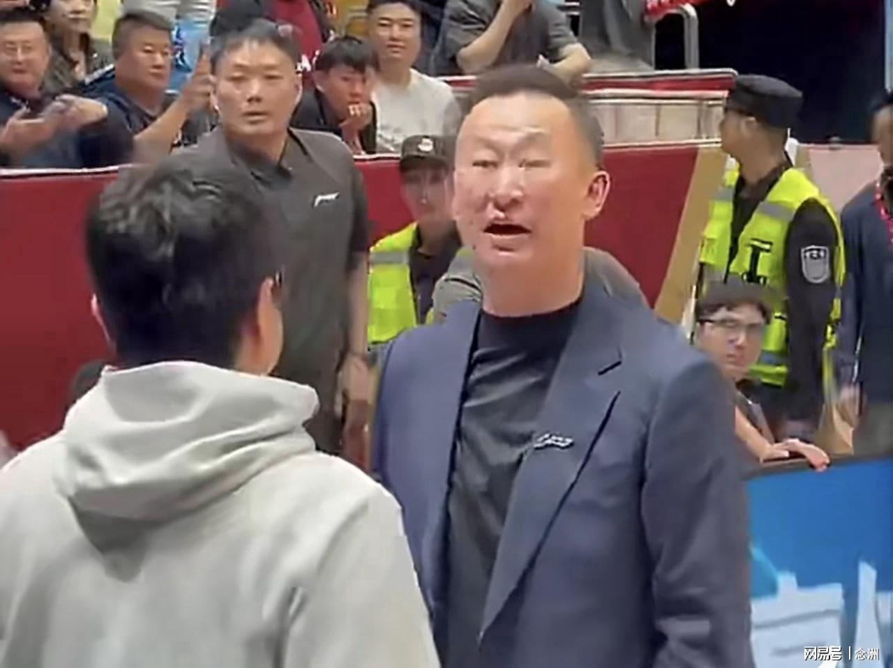 英国威廉集团相关图片