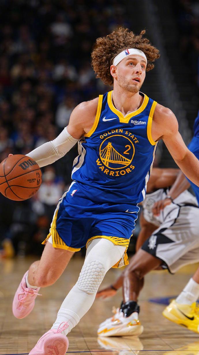 5年1.1亿！波杰姆斯基全额保障提前续约勇士 有望成库里接班人
